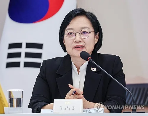 韓총리, '집중호우' 거제 찾아 이재민 위로…"신속 복구"