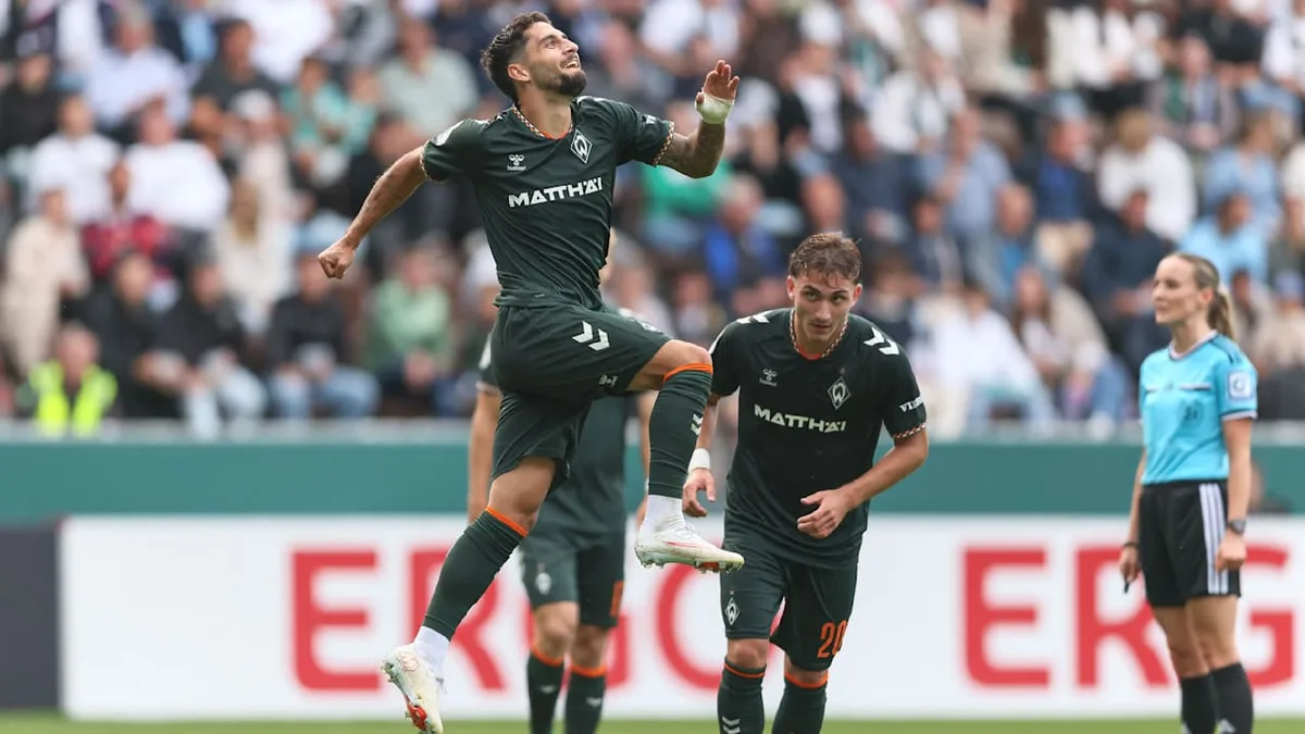 Tor-Premiere und Dauer-Pfiffe - Der wilde Reis-Start bei Werder