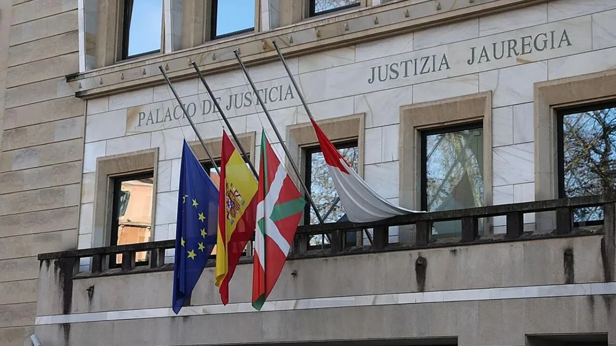 Se toma tres cafés fríos, la empresa le despide por ‘acto desleal’ y la Justicia actúa: 21.000 euros de indemnización