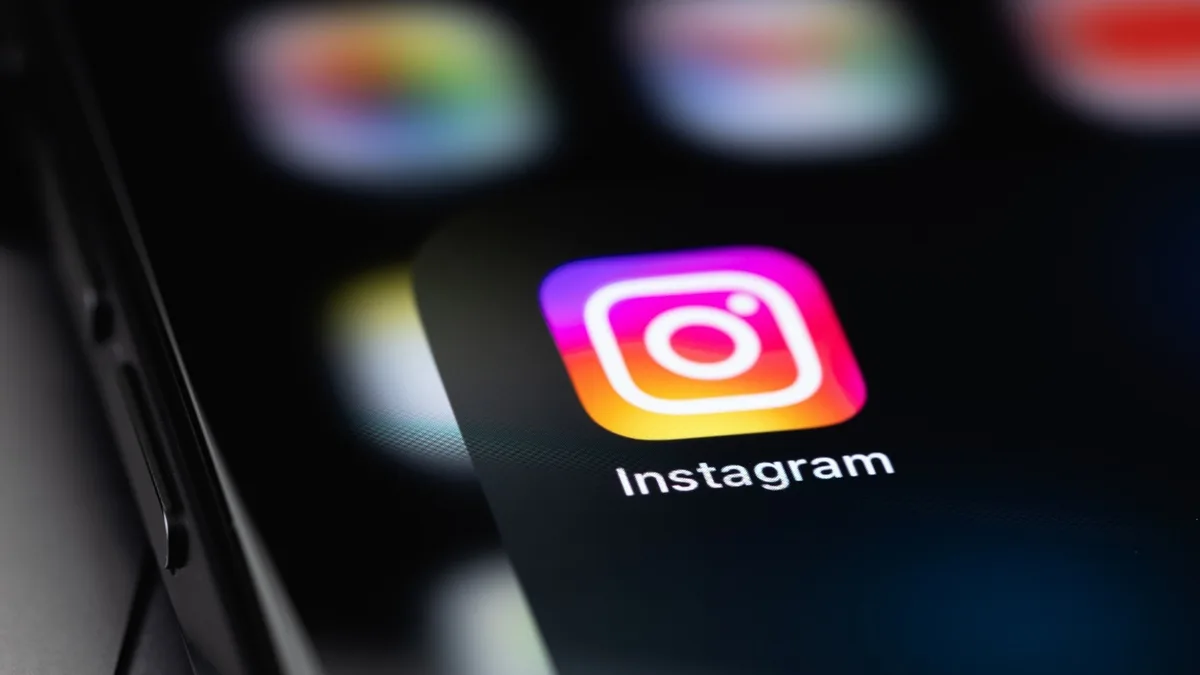 À son tour Instagram fait le ménage dans les comptes IA