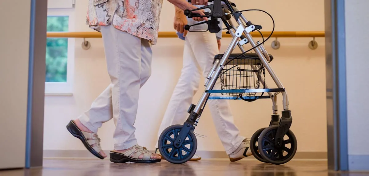 Städtetag fordert Vollversicherung und Kostendeckel für Pflege im Heim