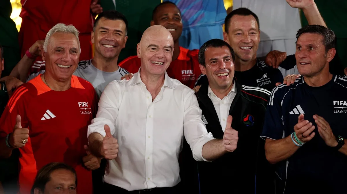 Rebelión contra Gianni Infantino: leyendas del fútbol mundial publicaron una dura carta y exigieron un cambio en la FIFA