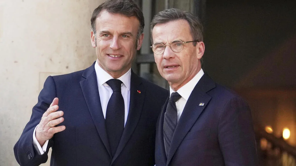 França e Suécia fecham acordo militar para fortalecer pilar europeu da Otan