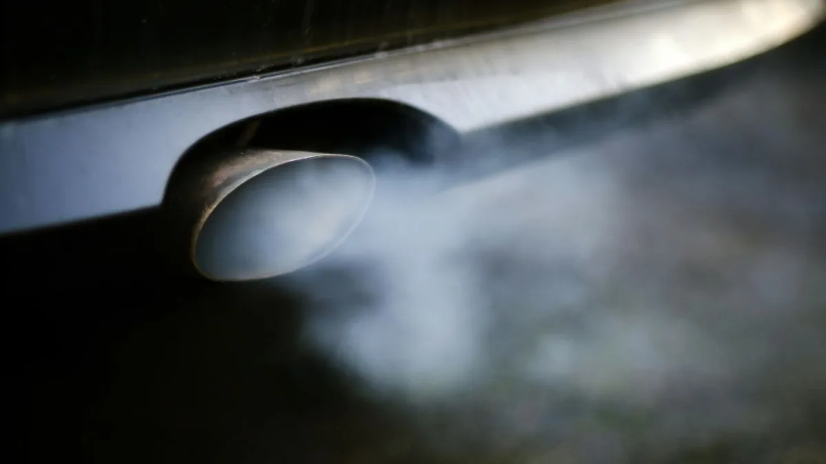 Umwelthilfe: Politikerinnen und Politiker nutzen wieder stärker Verbrenner-Autos