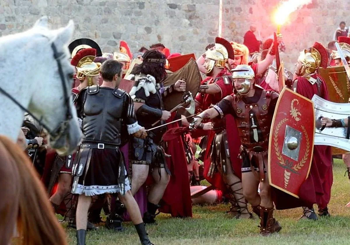 Carthagineses y Romanos en Cartagena: programa completo, horarios de los actos, cortes de tráfico previstos y alternativas en transporte público
