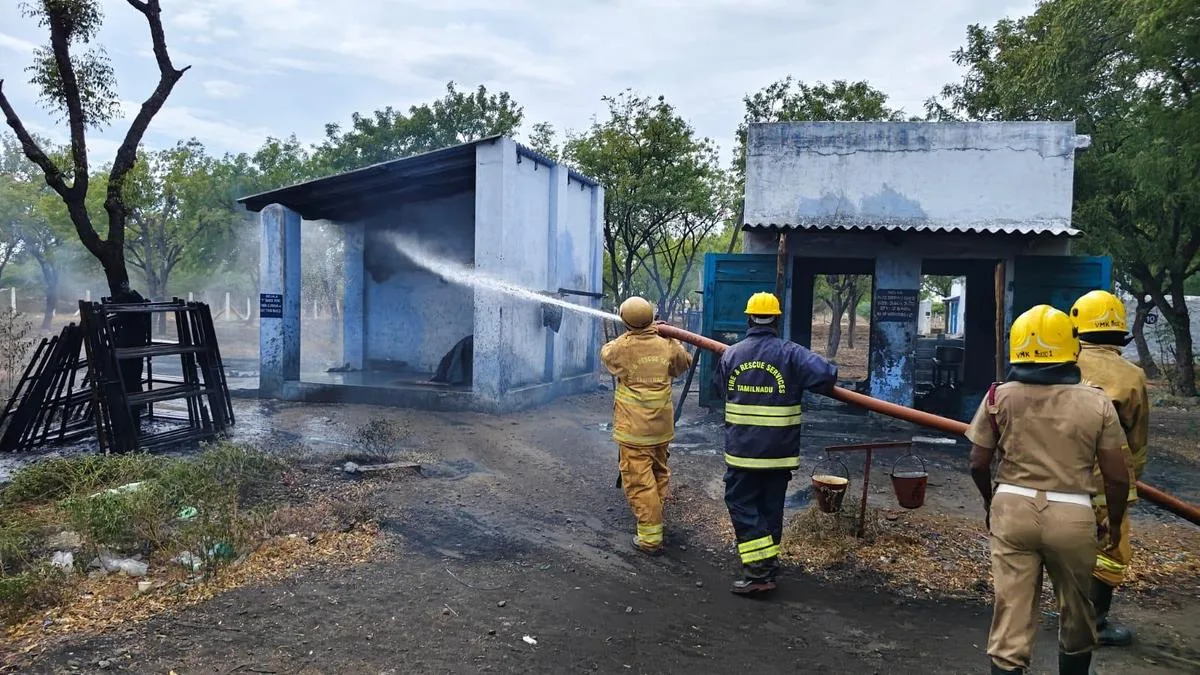 Worker suffers 40% burns in fireworks unit near Sivakasi