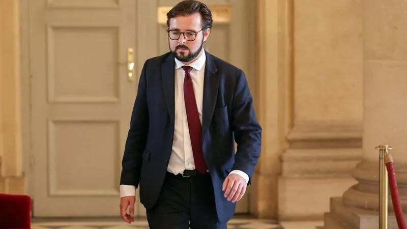 EDITO. Après l’éviction de Philippe Brun, le "monsieur Budget" du parti à la rose, la primaire présidentielle socialiste déjà mal embarquée