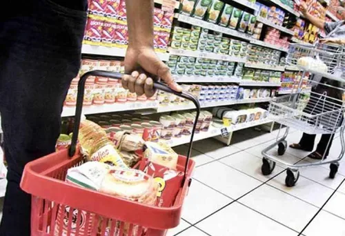 Food inflation crashes to 16-year low as CPI cools to 4.3 percent