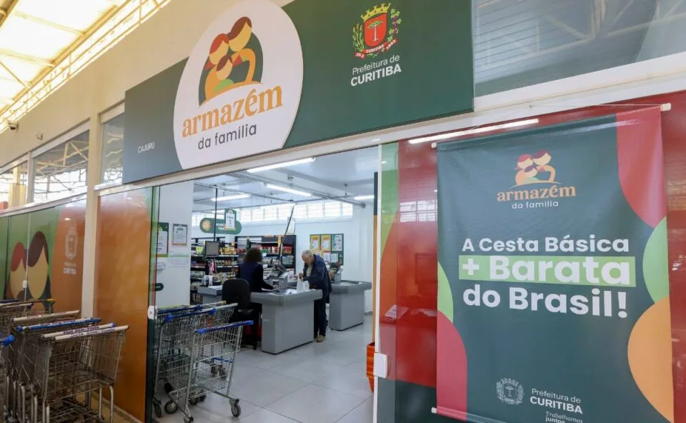 Arroz, feijão e frango por menos de R$ 12: veja as ofertas da Semana da Economia em Curitiba