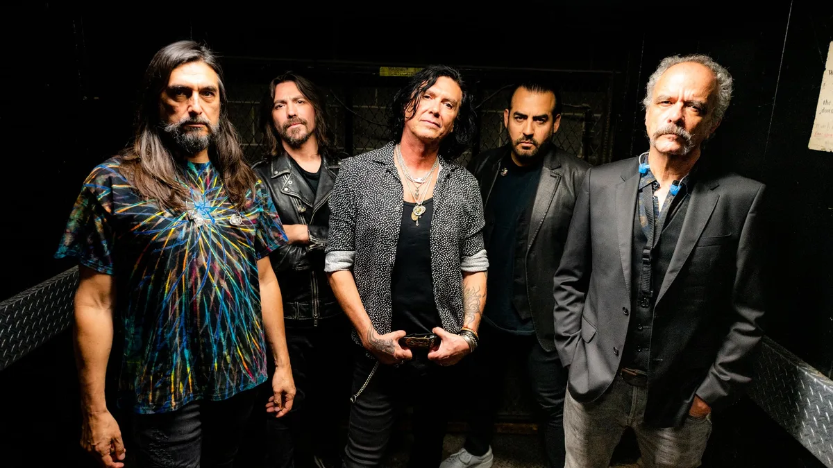 Caifanes anunció aplazamiento de sus fechas en Colombia para 2027 por el terremoto: solo una se mantiene