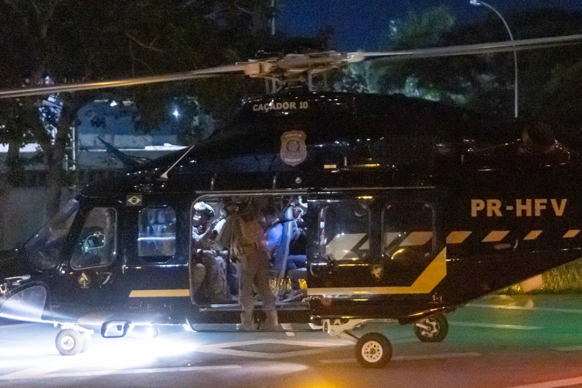 Vorcaro disse em depoimento que agentes da PF ameaçaram jogá-lo de aeronave