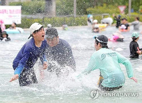 비 그치니 폭염주의보…서울시 종합지원상황실 재가동