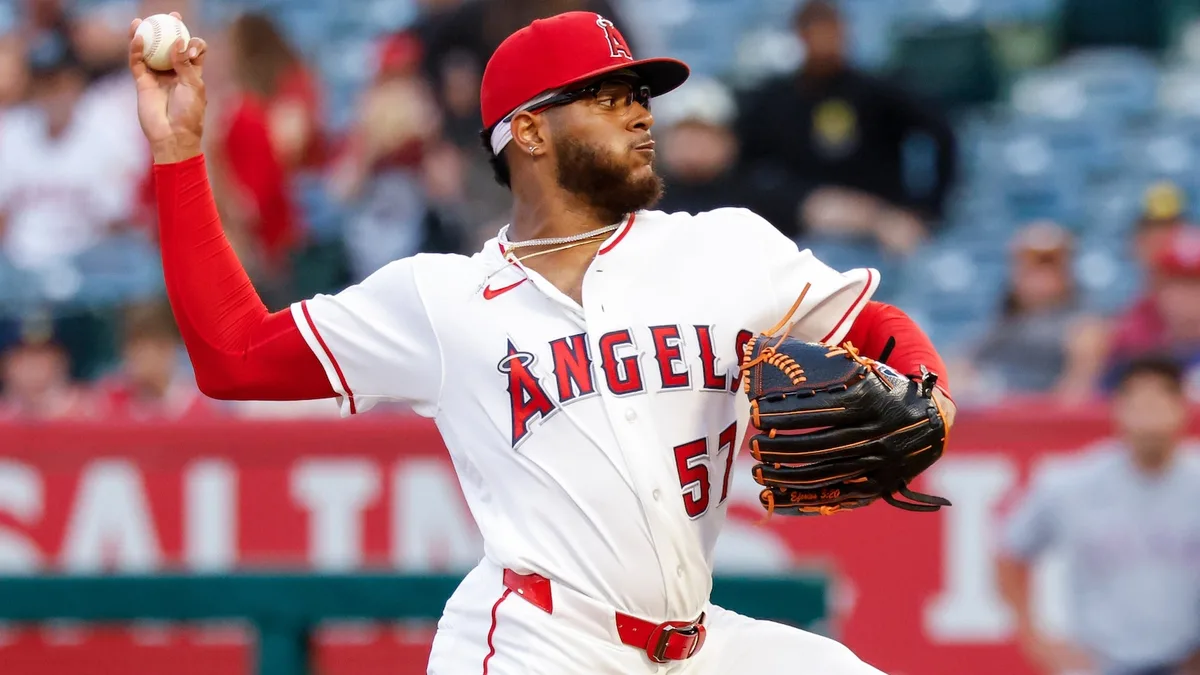 Ureña pitches Angels past Rangers 7-0 as Trout and Guzman lead offense with 3 hits apiece