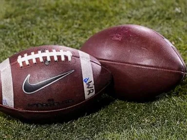 Texas judge puts SEC's new eligibility rule on hold