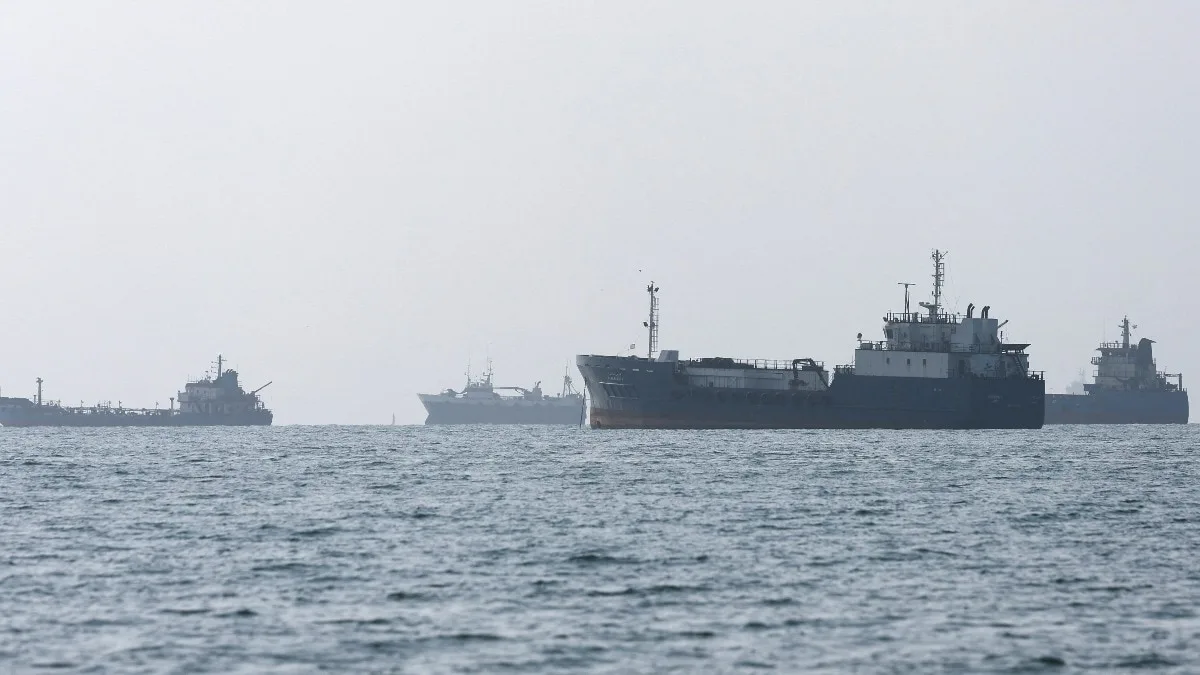 Insufficient: Iran rejects US response to 7 conditions for reopening Strait of Hormuz