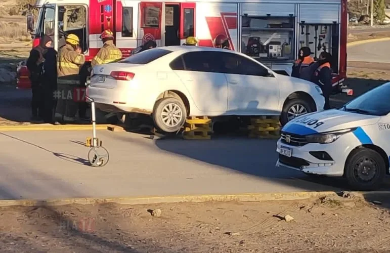 Iba a trabajar en bicicleta y murió atropellada por un automóvil, el conductor estaba ebrio