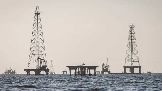EUA: Empresa terá acesso a 1/5 do petróleo da Venezuela durante 100 anos