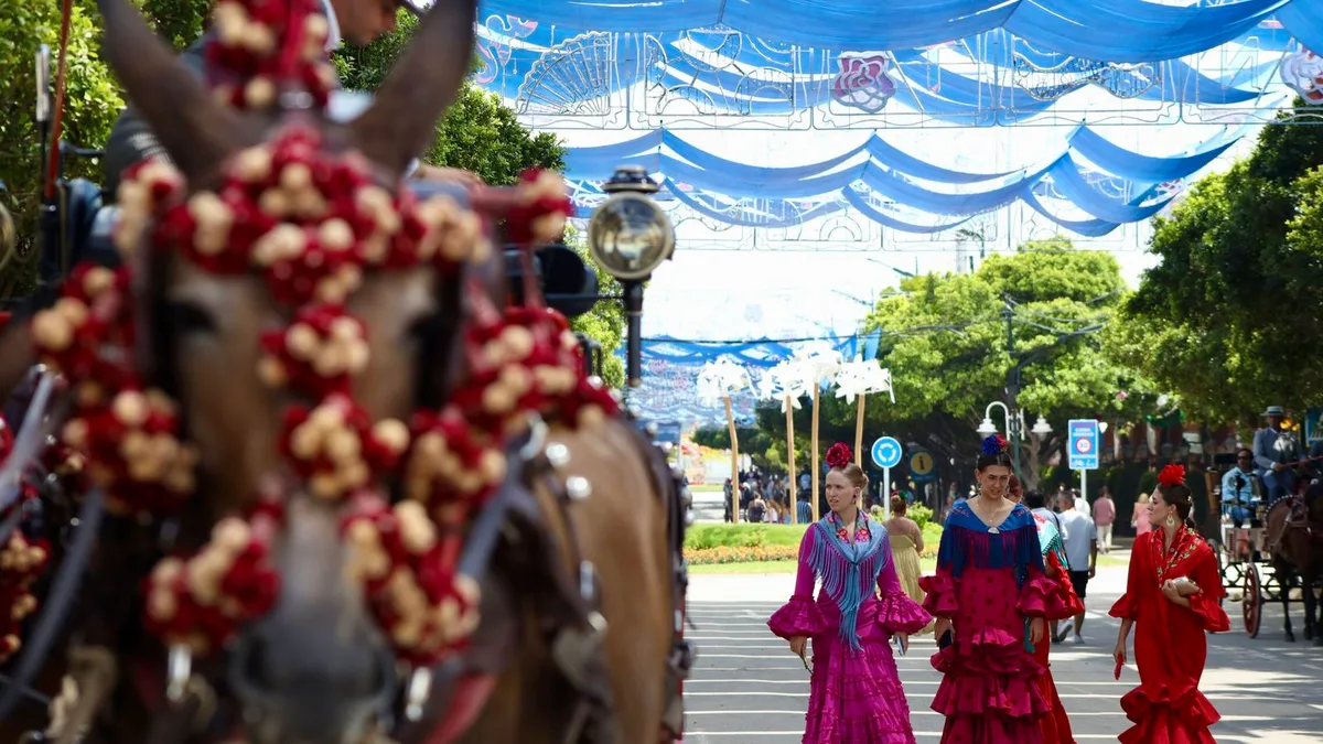 La Feria rendida a los guiris o cómo el hartazgo de los malagueños ha transformado su fiesta