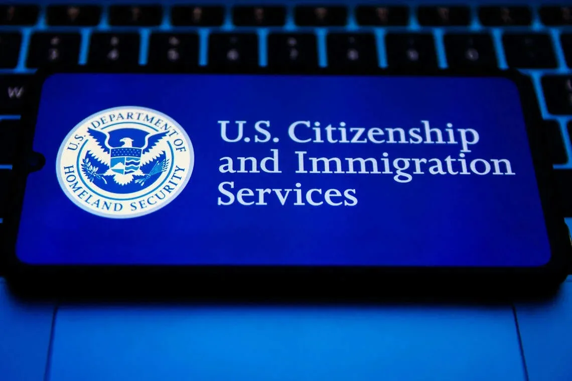 Carga pública: Uscis cambiará desde septiembre una regla clave para obtener la green card