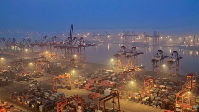 Konjunktur: Chinas Wirtschaft verliert an Schwung