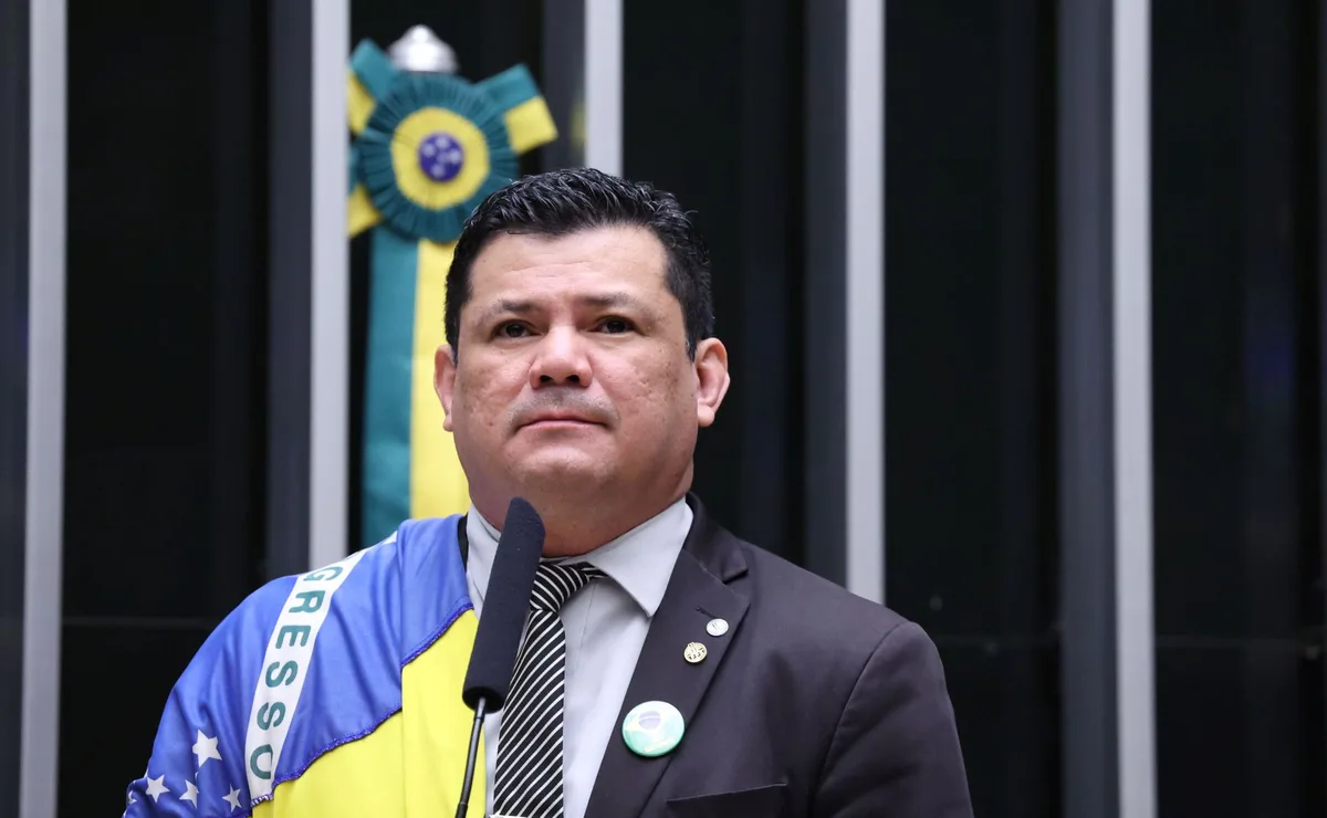Primeira Turma do STF torna réu deputado do PL após fala sobre morte de Lula
