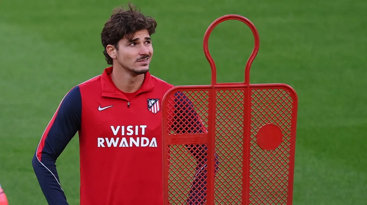 Preocupación en el Atlético de Madrid por Julián Álvarez: se retiró de la práctica y está en duda para disputar el próximo partido