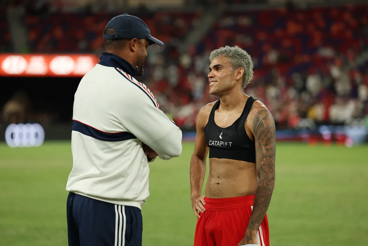 Técnico del Bayern Múnich destacó el estado físico de Luis Díaz antes de la Supercopa de Alemania: “Las vacaciones ya no son como antes”