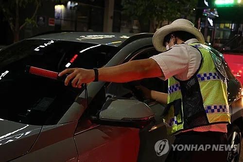 부천서 음주운전 의심 승용차 달아나다 택시 들이받아…5명 부상
