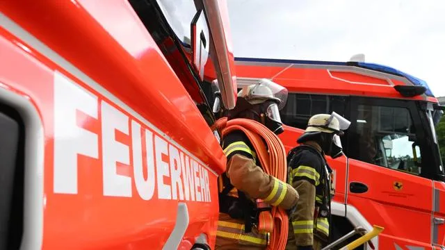 Feuer: Älteres Ehepaar stirbt bei Brand in einer Wohnung