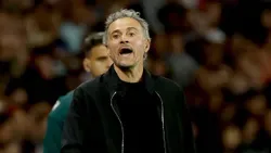Luis Enrique na conferência: «Só cinco jornalistas? Quatro defesas e um médio»