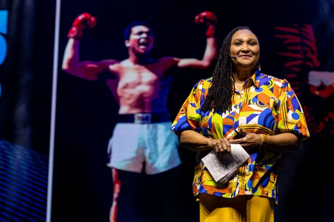 ‘Liberdades estão sendo restringidas de várias maneiras nos EUA’, denuncia filha de Muhammad Ali