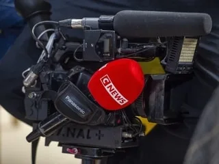 CNews et Europe 1 attaqués par des universitaires qui dénoncent leur manque de pluralisme