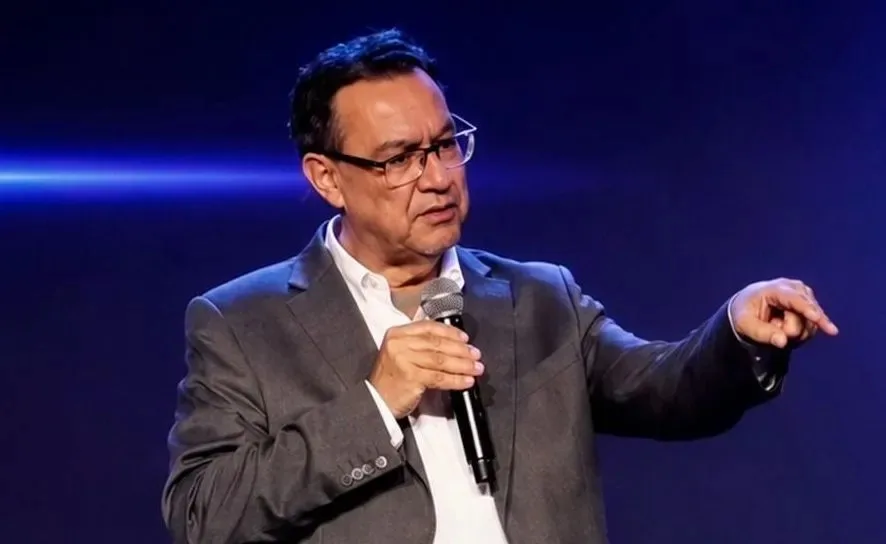 Augusto Cury chega a 7,8% e vira principal nome da terceira via