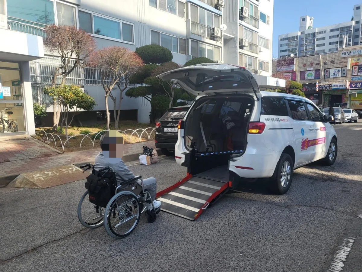 [단독] 퇴근 3시인데 2시간은 콜 안받고 40분 미리 반납, 이러니···‘교통약자 대기시간’은 3년째 30분대