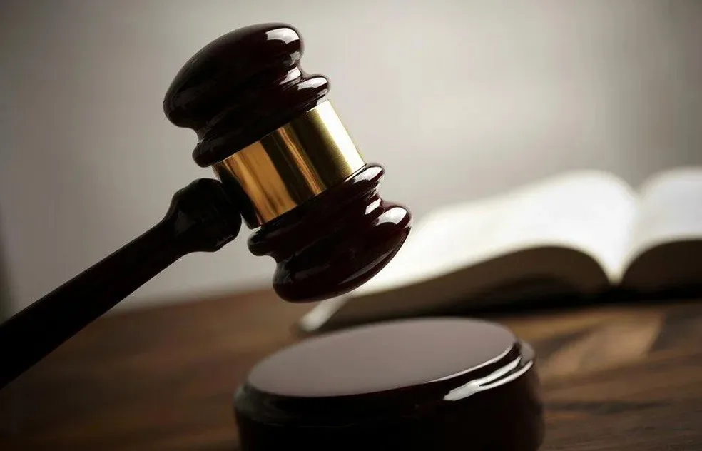 Homem é condenado a 19 anos de prisão por tentar matar ex e namorado dela, na Grande João Pessoa