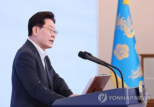李대통령 "망국적 투기 반드시 타파…불공정 조세 반드시 시정"