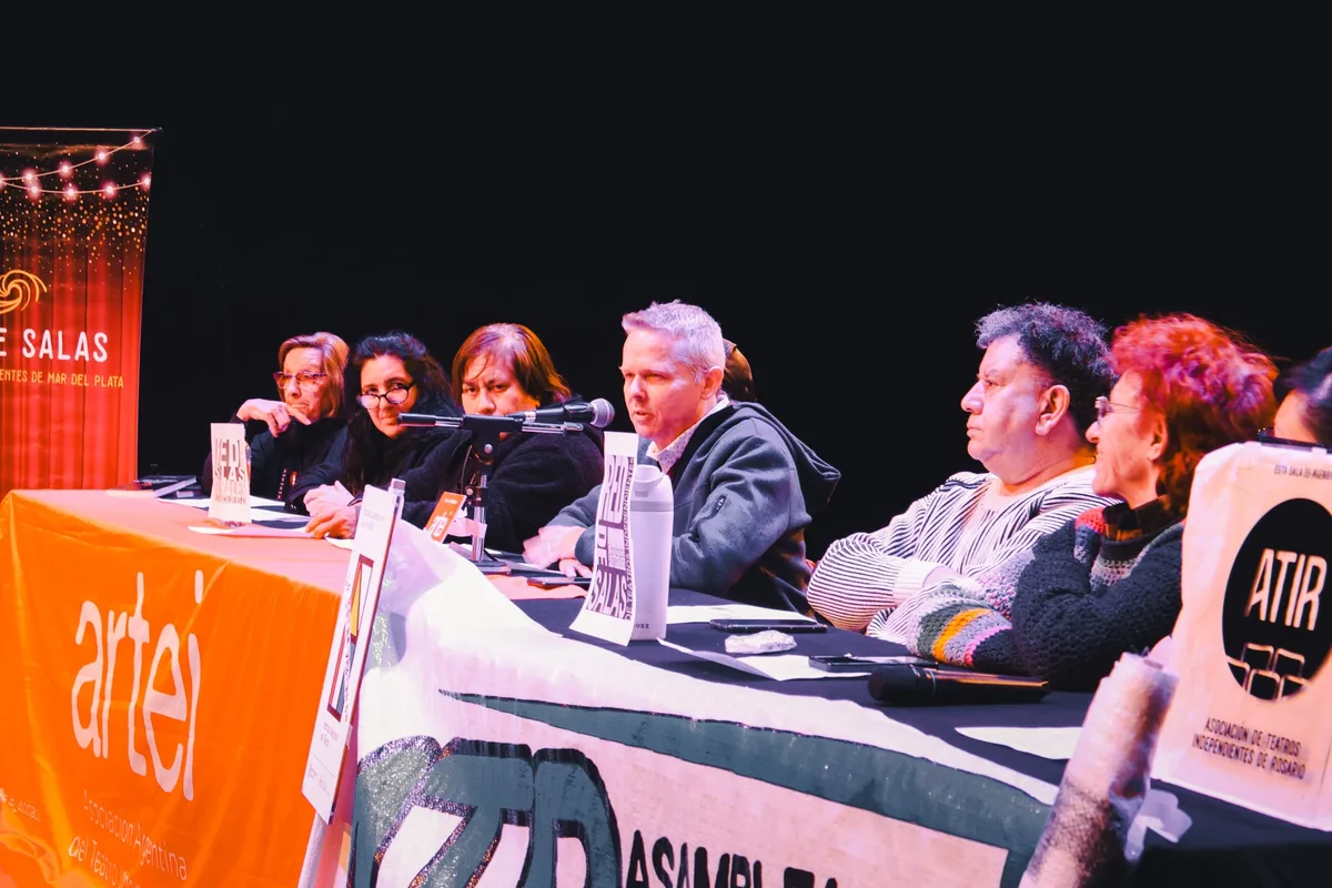 El teatro independiente denuncia desfinanciamiento del INT y advierte por el impacto en las salas de todo el país
