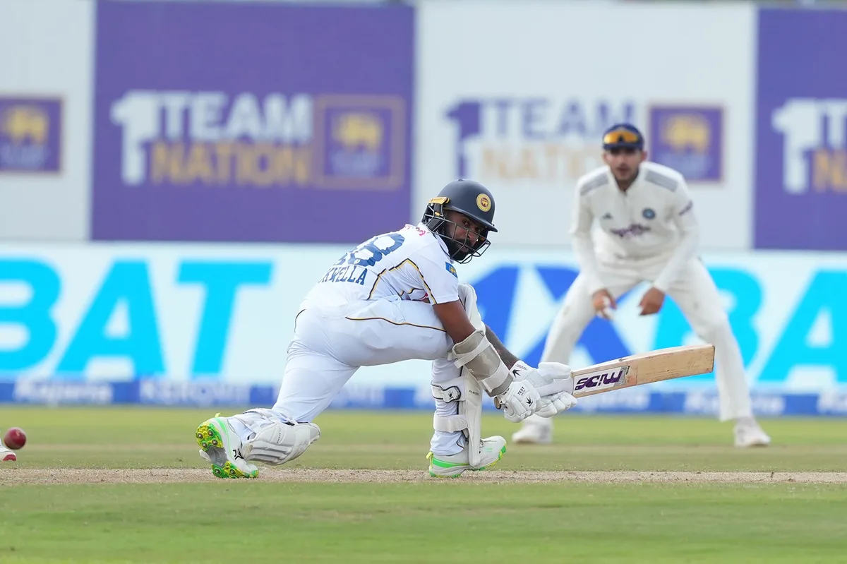 'Take me to the IPL' - Dickwella banters with Jaiswal before losing his wicket