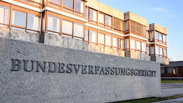 Bundesverfassungsgericht: Erfolg für Linke in Karlsruhe - Reiche muss Video löschen