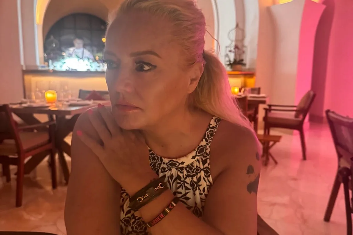 Atriz inglesa, Lucy Davis revela câncer de mama metastático