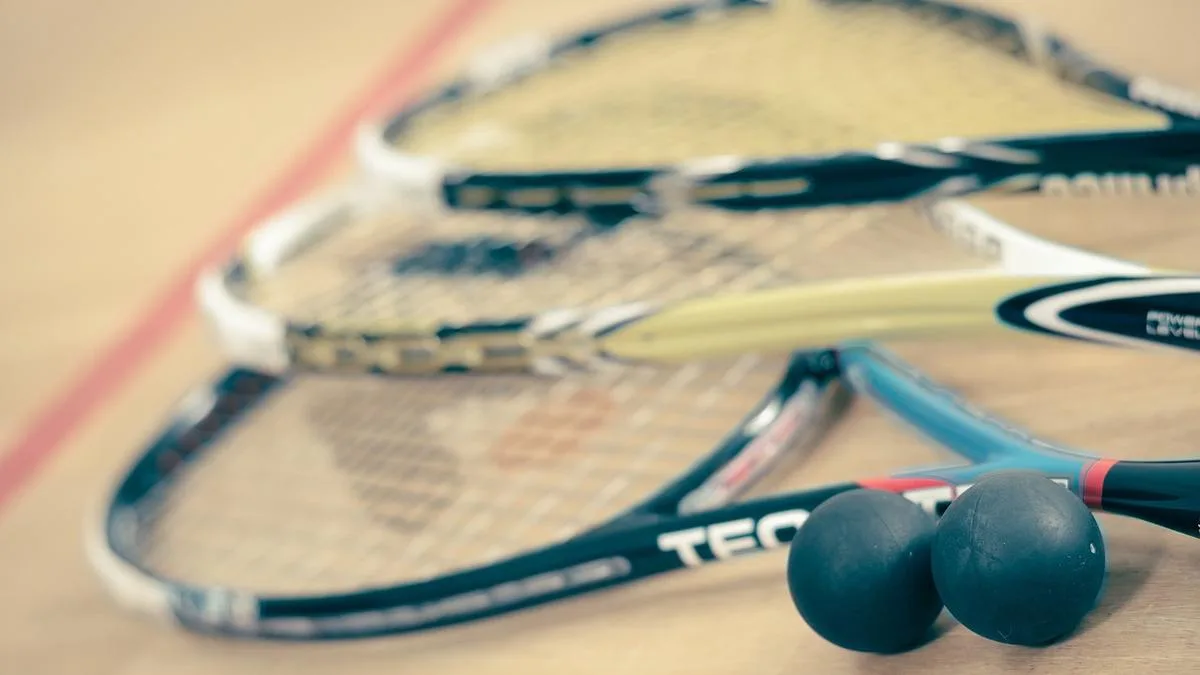 World’s best masters squash players to descend on Perth as local Sue Hillier defends championship title