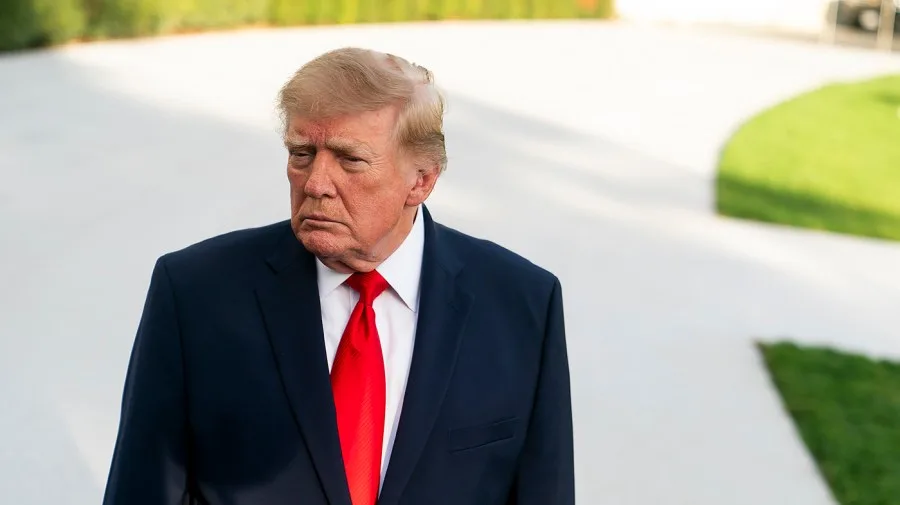 Trump set to host Kentucky midterm rally
