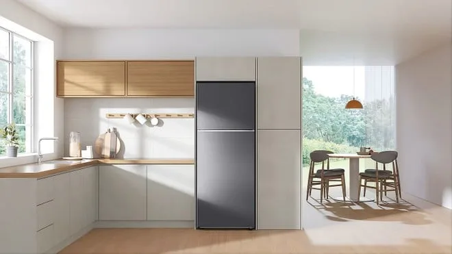 Samsung lança geladeiras Duplex RT42 e RT47 Evolution com IA e resistência a picos de luz