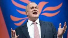 Chris Mason: Lib Dems rally behind Davey as he pledges change
