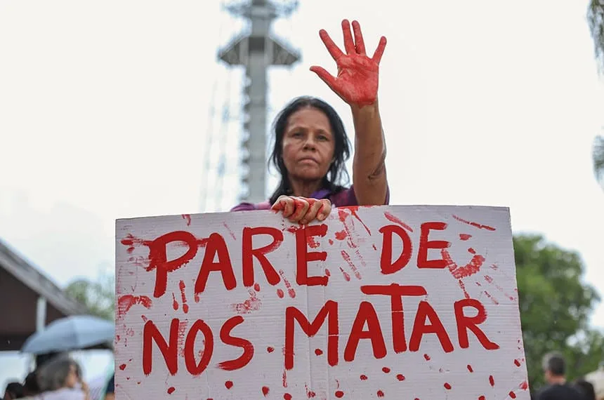 Nenhuma mulher a menos