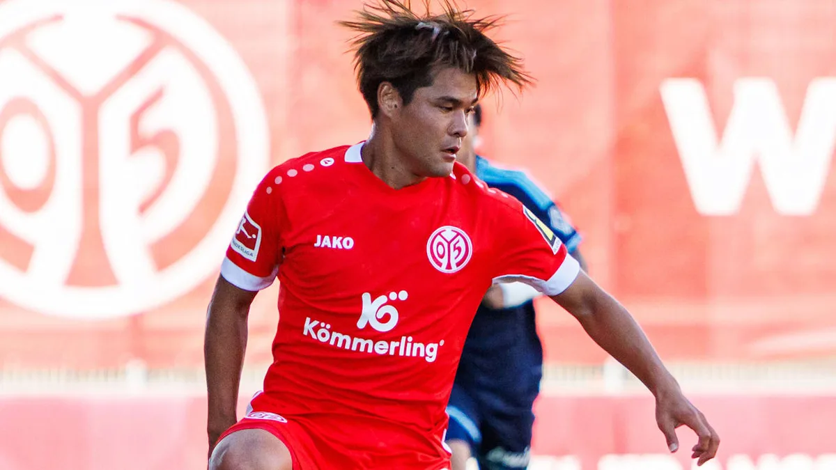 Wechsel nach England? - Mainz trifft Transfer-Entscheidung bei Sano