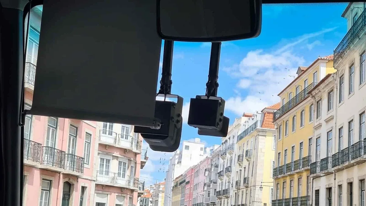 Portugal já tem câmaras nos autocarros a fiscalizar o uso indevido da faixa BUS?
