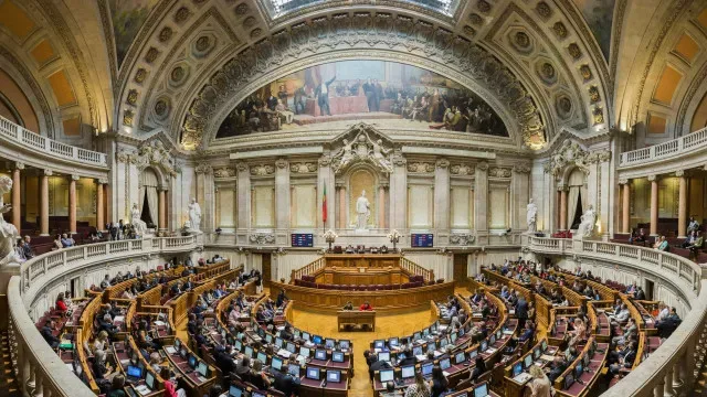 Partidos escolhem ministros cada vez mais qualificados e especializados
