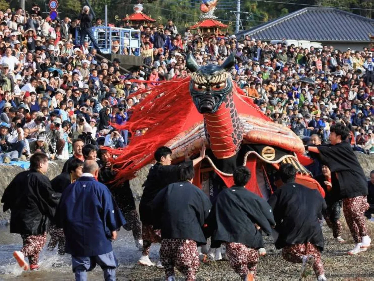 Iconic fall festival parade in Yatsushiro canceled in wake of Kumamoto quake