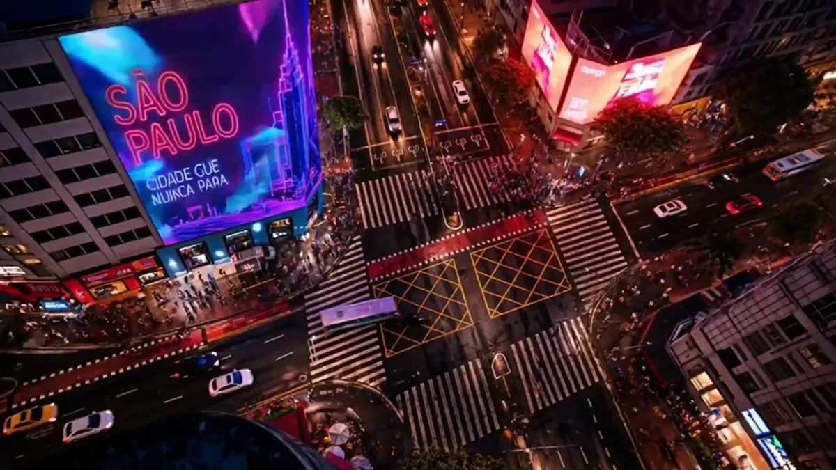 Times Square paulistana não vai vingar? O que a justiça decidiu sobre instalar painéis de LED na Av. São João